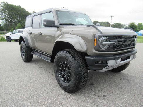 New 2026 Ford Bronco Raptor AWD/4WD image 3