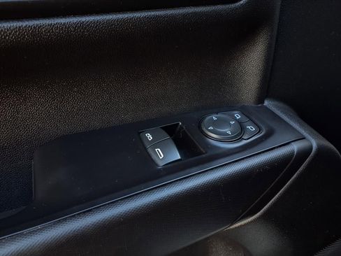 Used 2020 GMC Sierra 1500 2WD Regular Cab w/ Sierra Value Package image 17