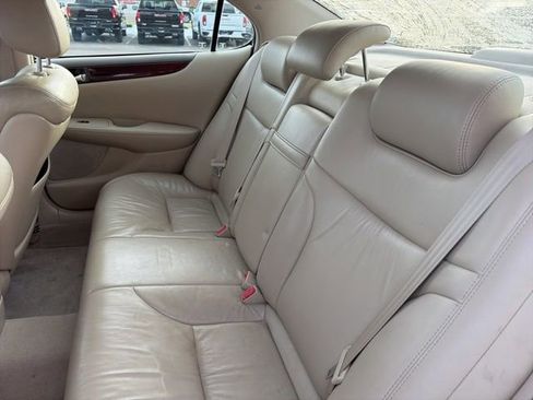 Used 2003 Lexus ES 330 image 20