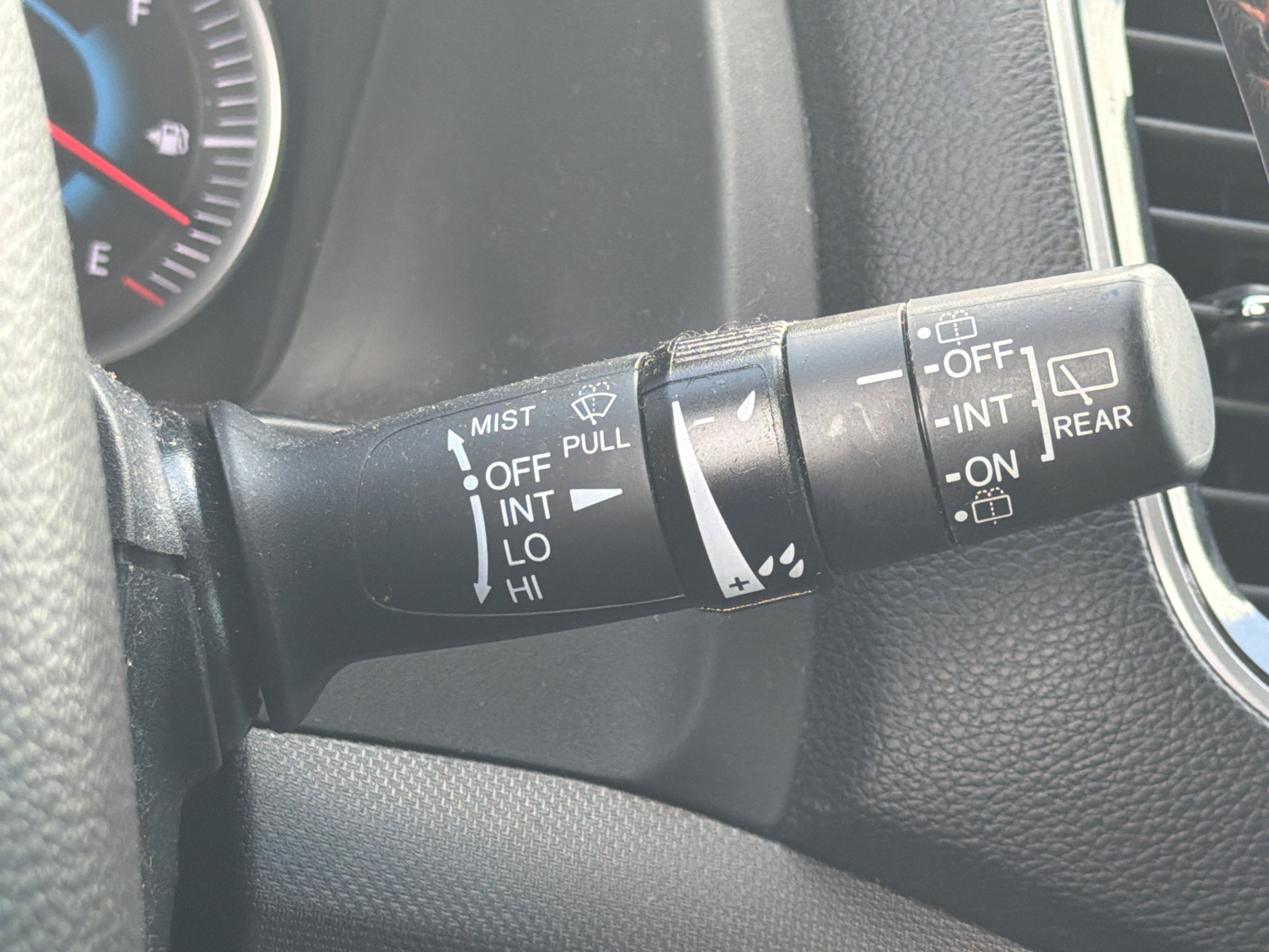 Used 2022 Honda Pilot TrailSport image 18