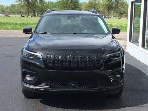 Used 2023 Jeep Cherokee Altitude Lux image 4