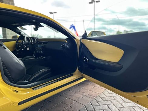 Used 2010 Chevrolet Camaro SS w/ RS Package RWD image 45
