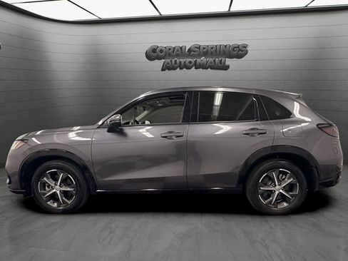 Certified 2024 Honda HR-V EX-L image 2