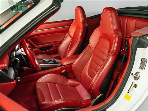 Certified 2021 Porsche 911 Turbo S AWD/4WD image 5