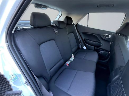 New 2026 Hyundai Venue SE FWD image 13