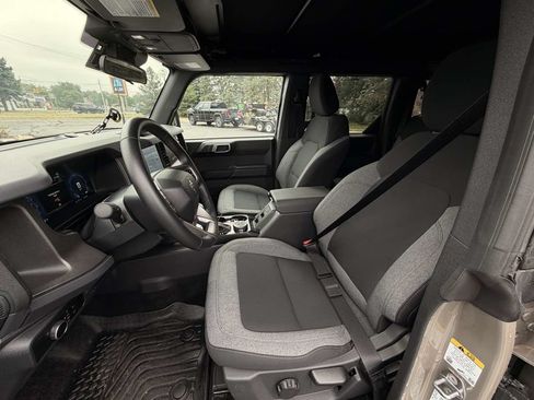 Used 2025 Ford Bronco Big Bend AWD/4WD image 13