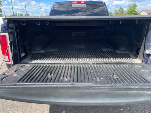 Used 2017 RAM 2500 Laramie w/ Convenience Group AWD/4WD image 8