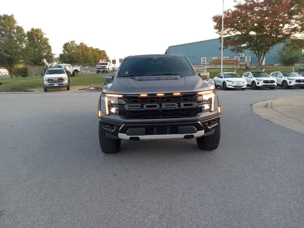 Used 2025 Ford F150 Raptor AWD/4WD image 2