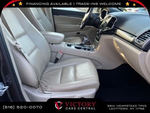 Used 2020 Jeep Grand Cherokee Limited image 20