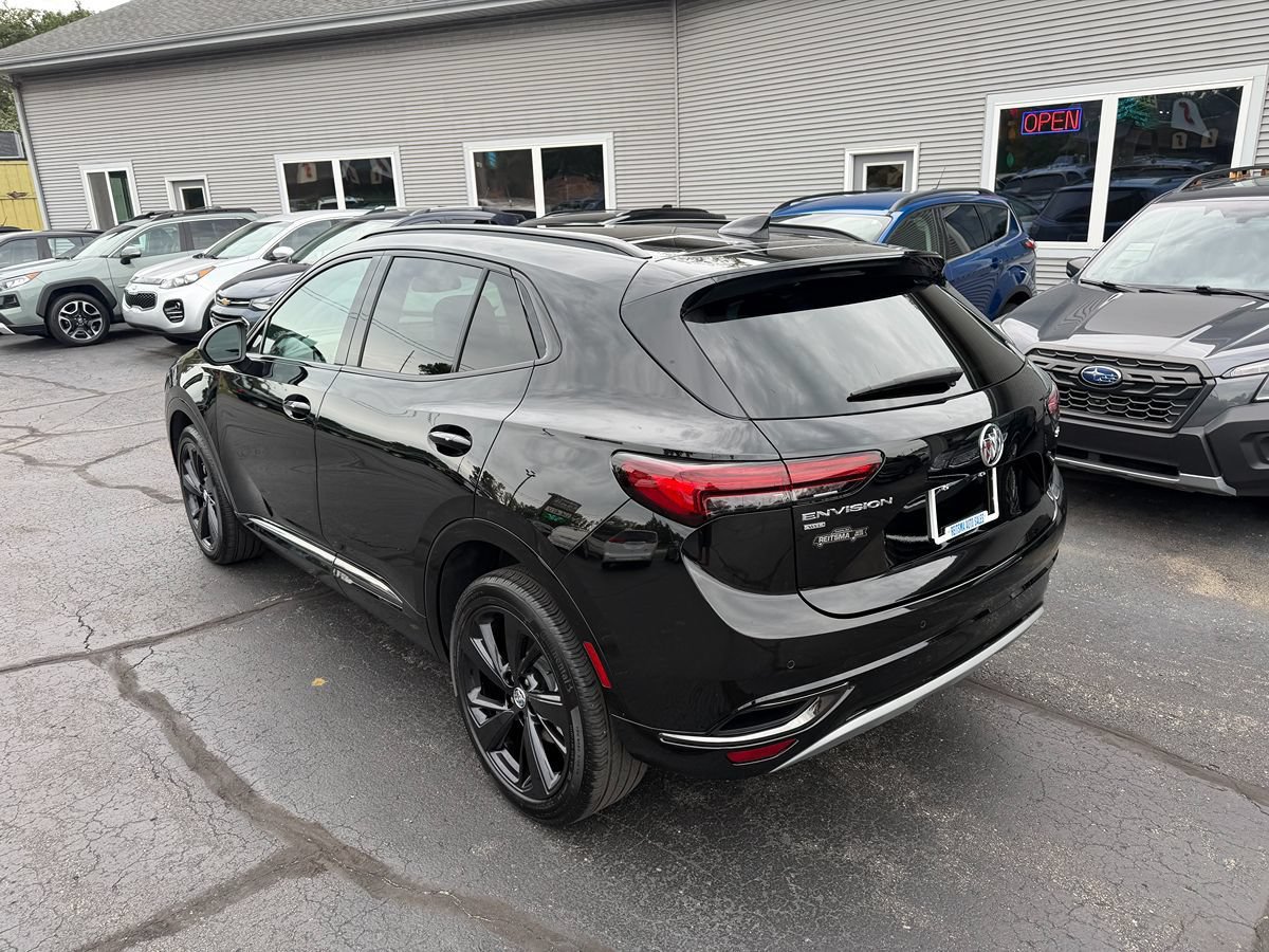 Used 2023 Buick Envision Essence w/ Technology Package I AWD/4WD image 3