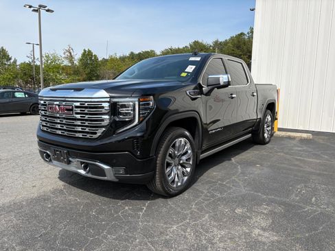 Used 2022 GMC Sierra 1500 Denali w/ Denali Reserve Package image 1