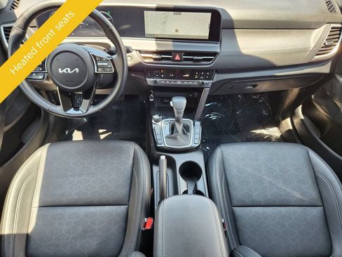 Certified 2025 Kia Seltos EX w/ EX Sunroof Package AWD/4WD image 16