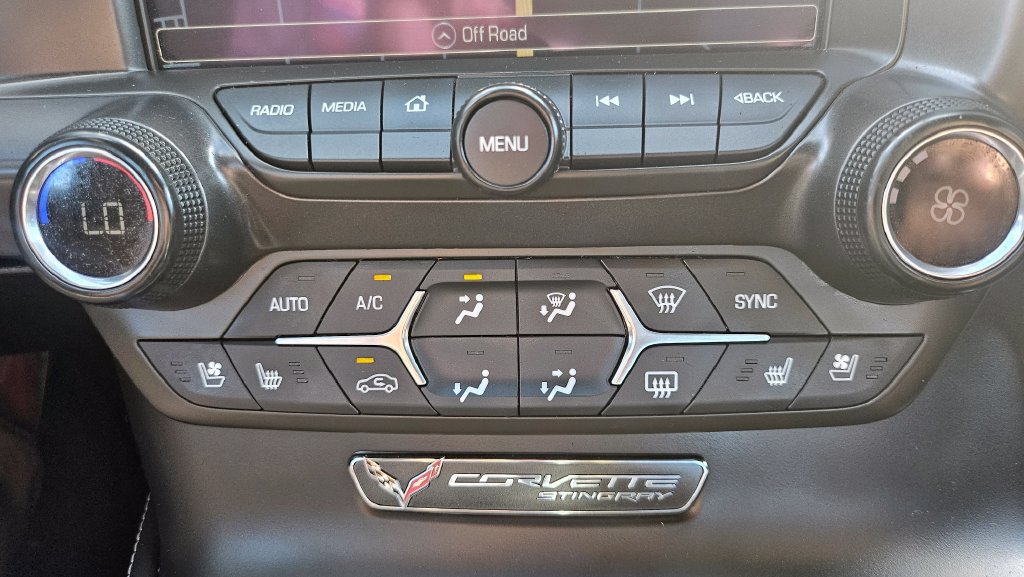 Used 2016 Chevrolet Corvette Stingray Coupe w/ 3LT Preferred Equipment Group RWD image 33