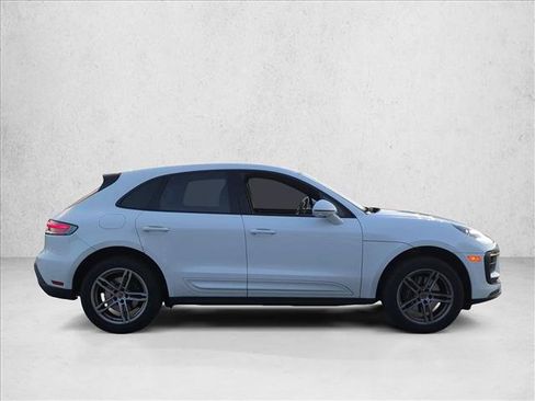 Used 2023 Porsche Macan AWD/4WD image 4
