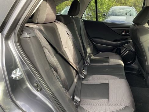 Used 2025 Subaru Outback Premium image 27