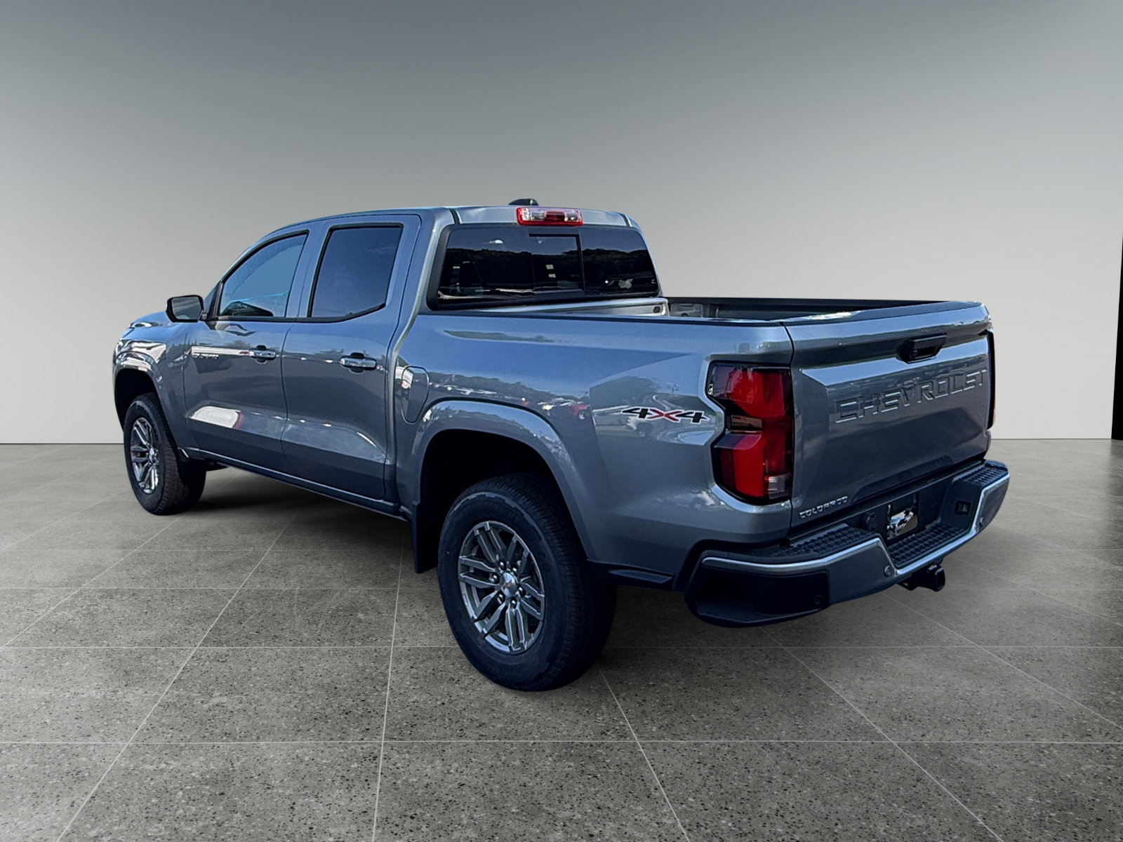 New 2026 Chevrolet Colorado LT w/ LT Convenience Package AWD/4WD image 3