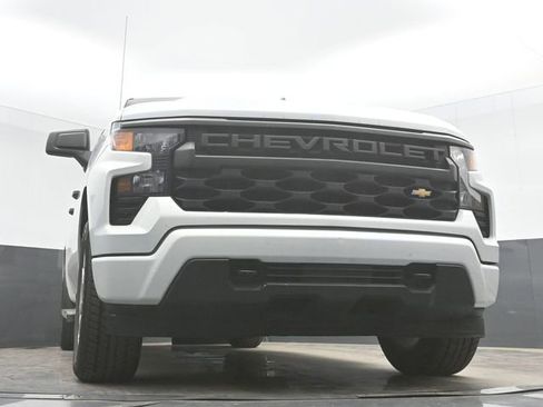 Used 2022 Chevrolet Silverado 1500 Custom RWD image 28