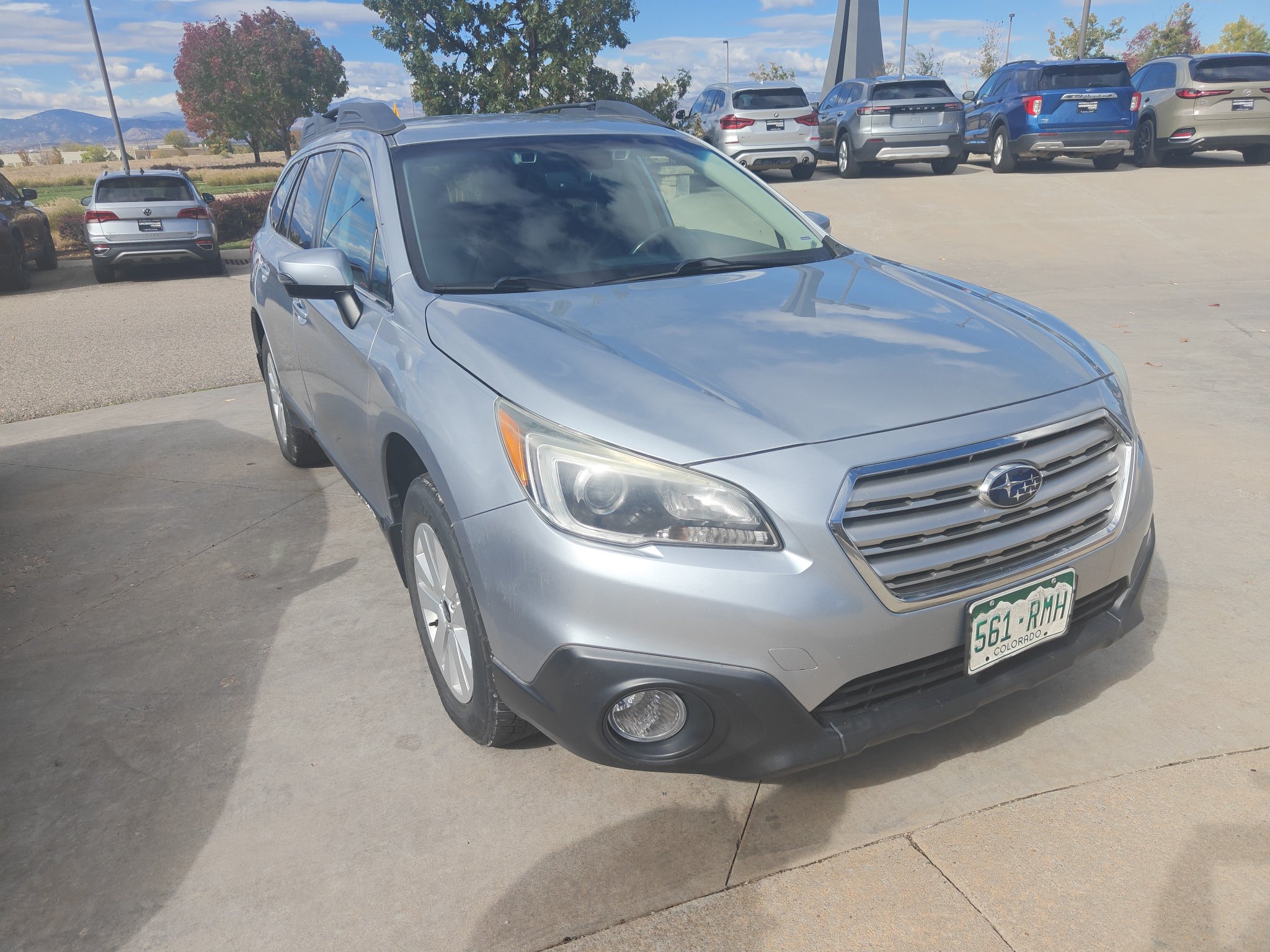 Used 2017 Subaru Outback 2.5i Premium AWD/4WD image 5