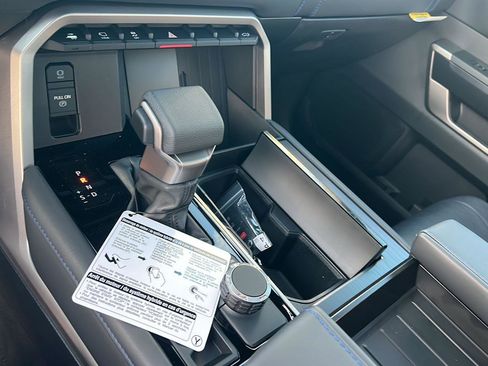 New 2026 Toyota Tundra Platinum AWD/4WD image 30