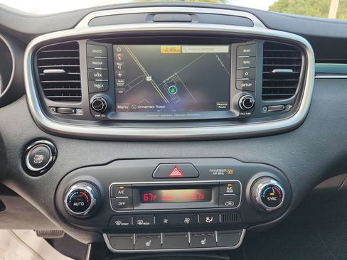 Used 2020 Kia Sorento SX image 23