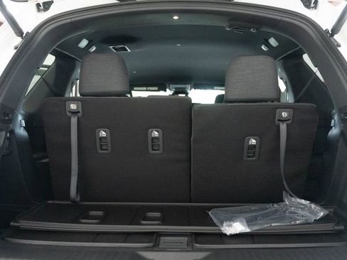 New 2026 Honda Pilot Sport image 23