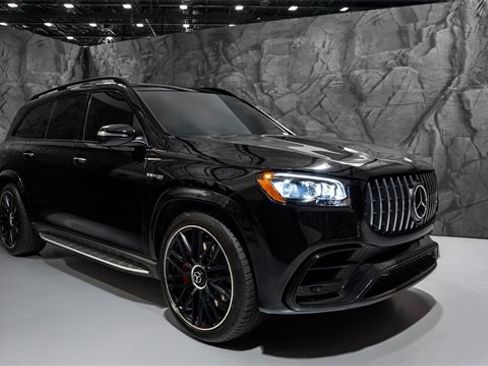 Used 2024 Mercedes-Benz GLS 63 AMG 4MATIC image 26