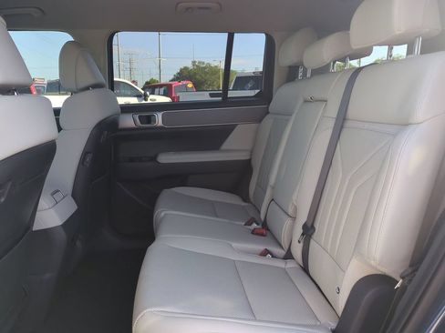 New 2026 Hyundai Santa Fe SEL FWD image 17