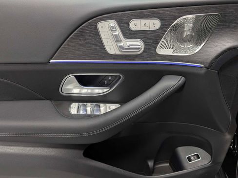 New 2026 Mercedes-Benz GLS 450 4MATIC image 34