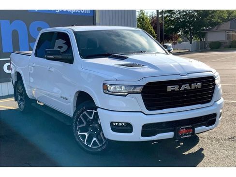 Used 2025 RAM 1500 Laramie w/ Sport Appearance Package AWD/4WD image 2