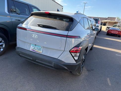 Used 2025 Hyundai Kona SEL FWD image 10