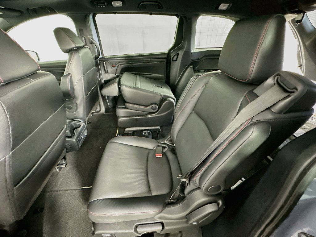 Used 2023 Honda Odyssey Sport image 33
