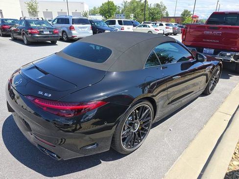 Used 2023 Mercedes-Benz SL 63 AMG 4MATIC image 2