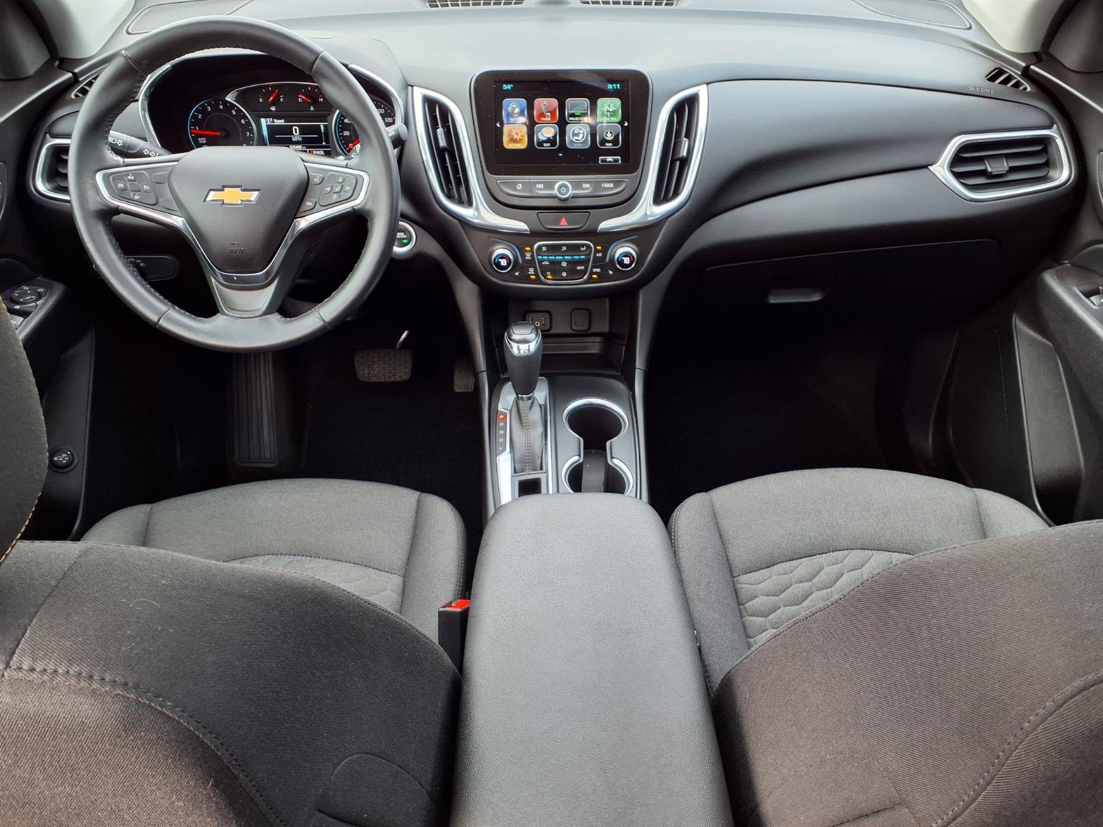 Used 2018 Chevrolet Equinox LT w/ Sun & Infotainment Package FWD image 11