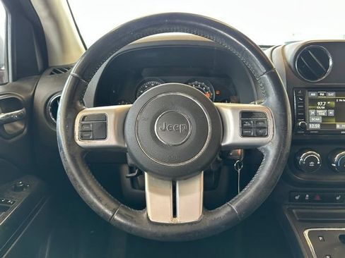 Used 2017 Jeep Compass Sport w/ Power Value Group AWD/4WD image 8