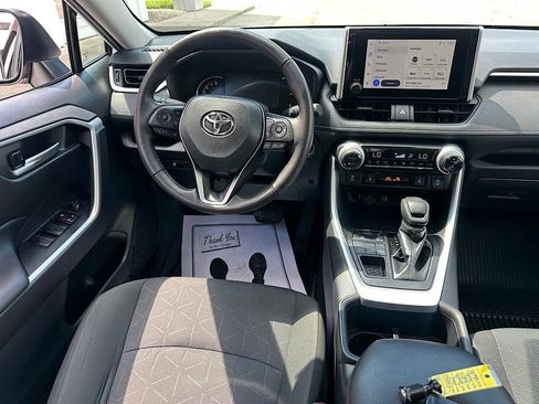 Certified 2025 Toyota RAV4 XLE w/ Convenience Package AWD/4WD image 21