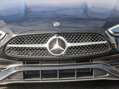 New 2026 Mercedes-Benz C 300 4MATIC Sedan image 7