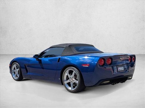 Used 2007 Chevrolet Corvette Convertible w/ Preferred Equipment Group RWD image 8