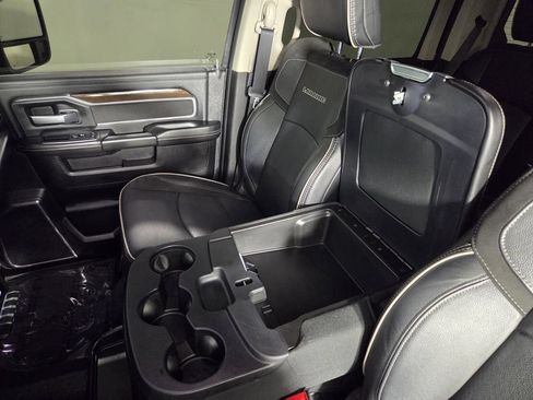 Used 2024 RAM 2500 Laramie w/ Safety Group AWD/4WD image 21