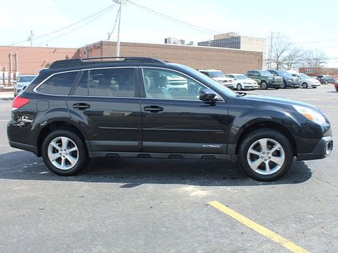 Used 2014 Subaru Outback 2.5i Limited image 5