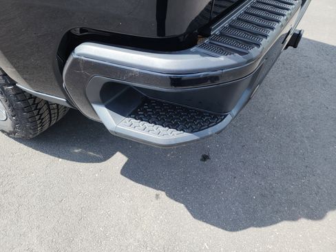 Certified 2023 Chevrolet Silverado 1500 RST AWD/4WD image 28