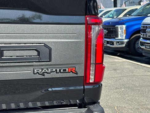 New 2026 Ford F150 Raptor w/ Equipment Group 803A Raptor R AWD/4WD image 17