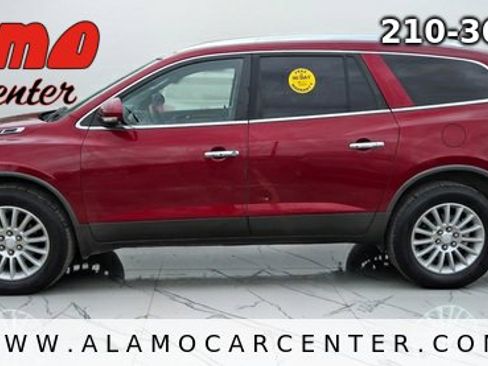 Used 2011 Buick Enclave CXL image 2