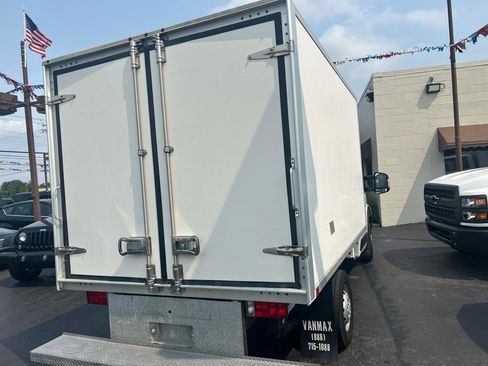 Used 2021 RAM ProMaster 3500 w/ Convenience Group FWD image 5