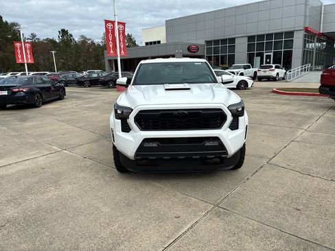New 2025 Toyota Tacoma TRD Sport image 10