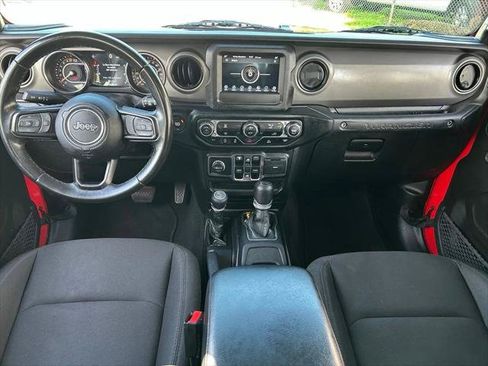 Certified 2022 Jeep Wrangler Unlimited Sport AWD/4WD image 11