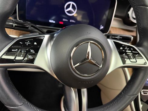 Used 2022 Mercedes-Benz C 300 4MATIC Sedan w/ Pinnacle Trim Package image 18