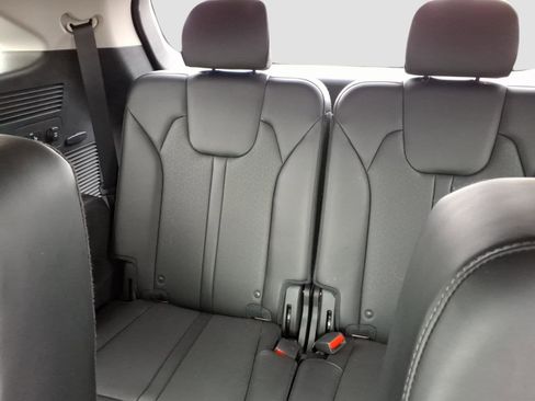 Used 2023 Kia Sorento X-Line EX image 17