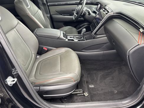 Used 2022 Hyundai Santa Cruz Limited image 13