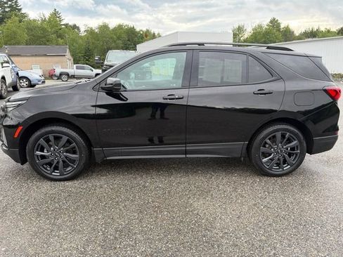 Used 2023 Chevrolet Equinox RS AWD/4WD image 3
