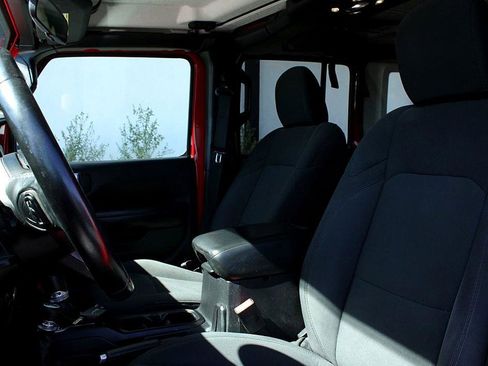 Used 2020 Jeep Wrangler Unlimited Sport S image 14